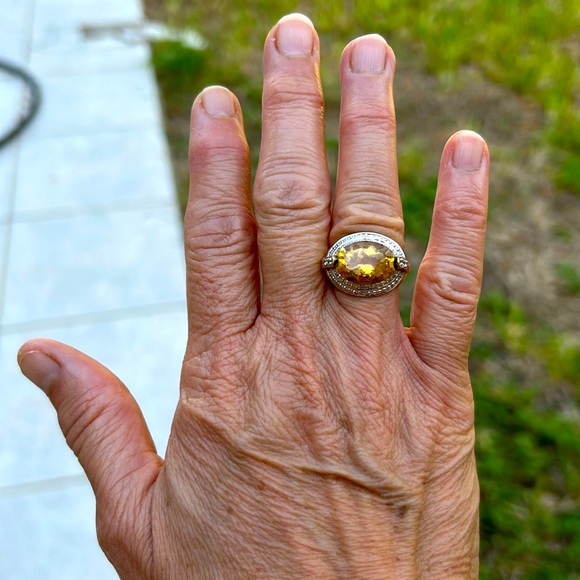 Gold Topaz & Diamond Ring